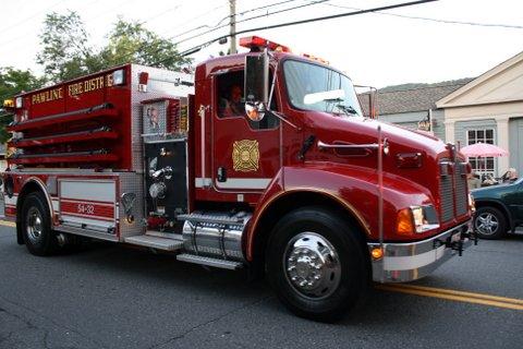 Kent CT's Parade - 24-Aug-2012
Took Home Trophy for BEST OVERALL
Photos Courtesy Mrs. Boo